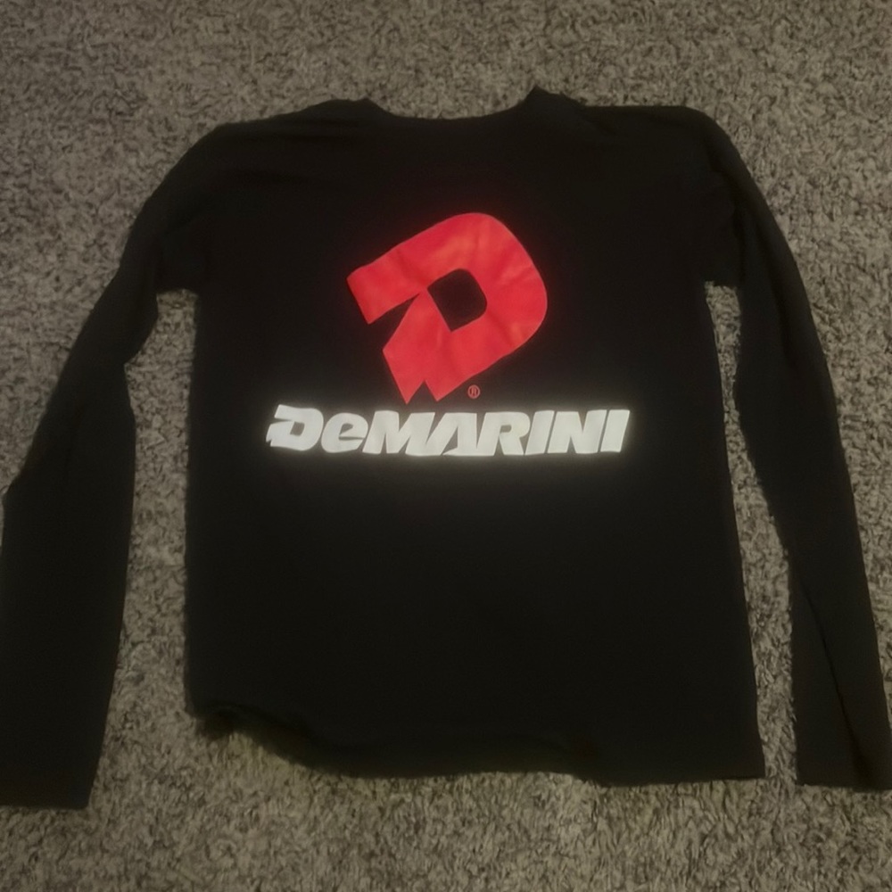 Demarini tee